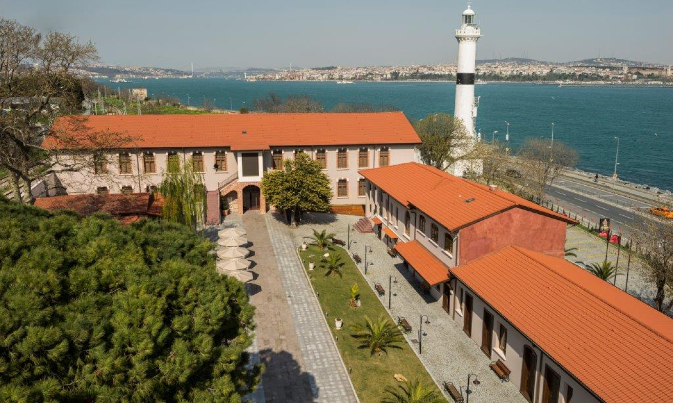 İstanbul Sağlık ve Sosyal Bilimler MYO